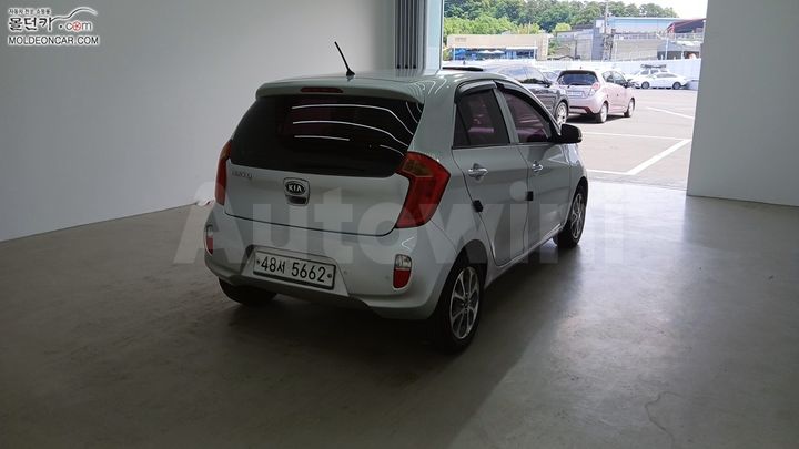 Kia Morning 2011 — 2