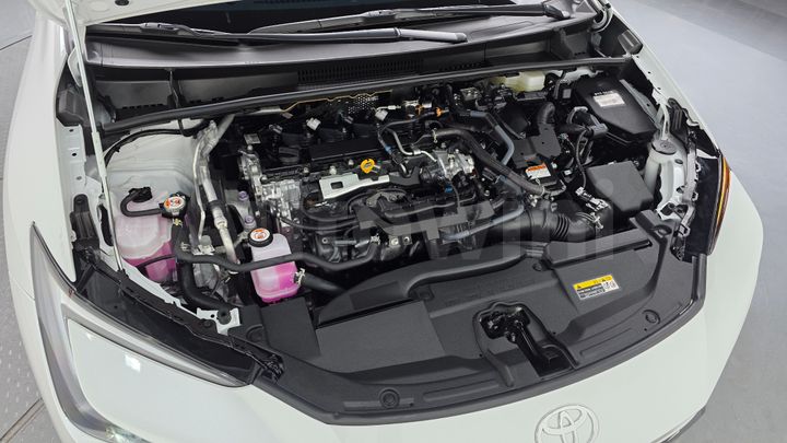 Toyota Prius 2026 — 5