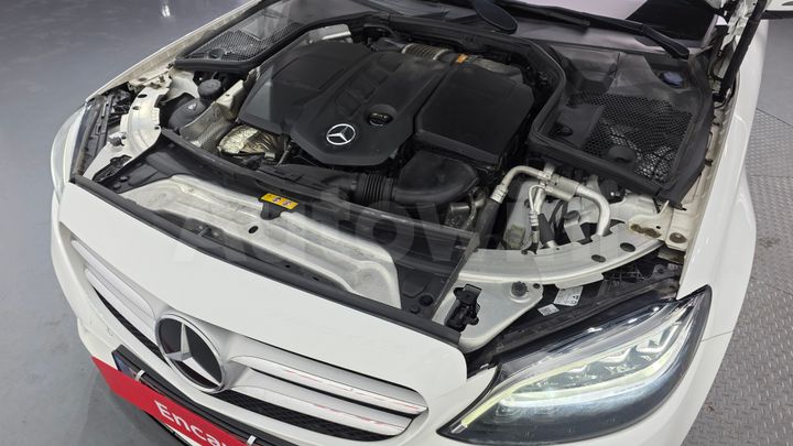 Mercedes-Benz C Class 2020 — 5
