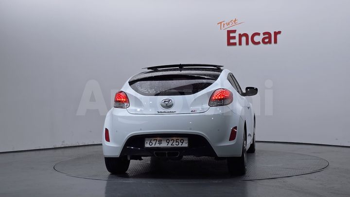 Hyundai Veloster 2012 — 4