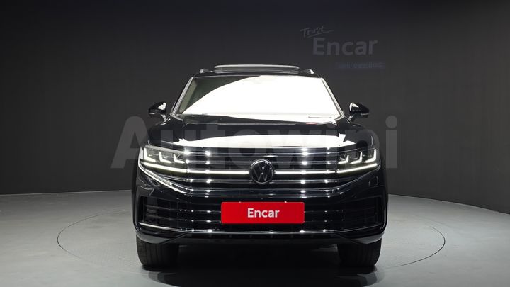 Volkswagen Touareg 2024 — 3