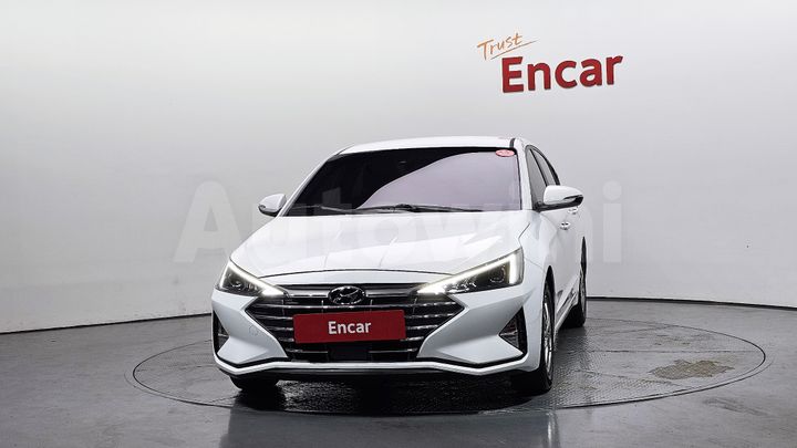 Hyundai Avante 2020 — 3