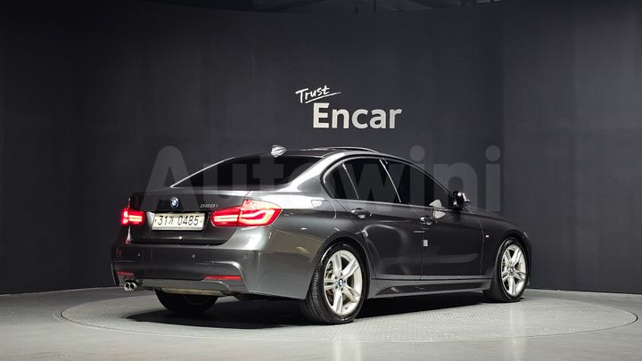 BMW 3 Series 2016 — 2