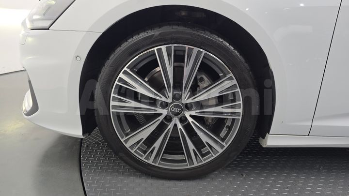 Audi A6 2023 — 5