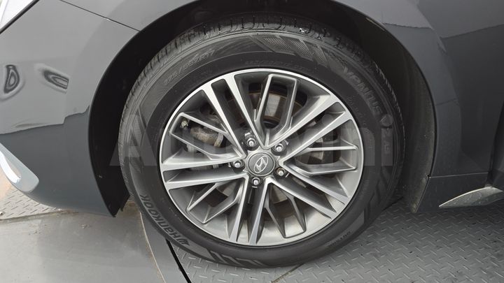 Hyundai Grandeur 2017 — 5