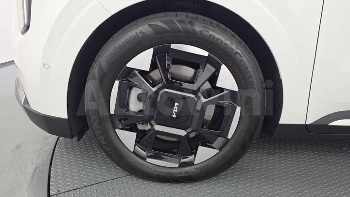 Kia Carnival 2024 — 5