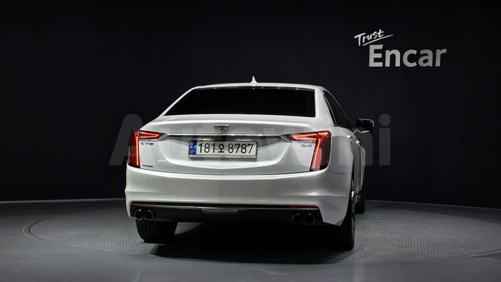 Cadillac CT6 2019 — 4