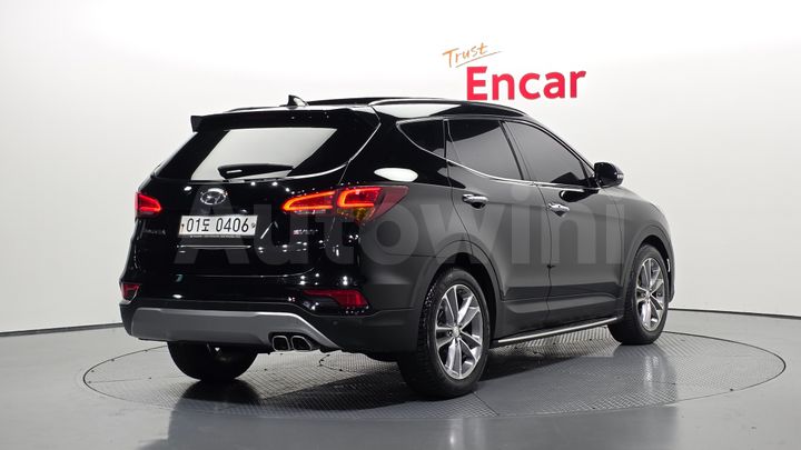 Hyundai SantaFe 2016 — 2
