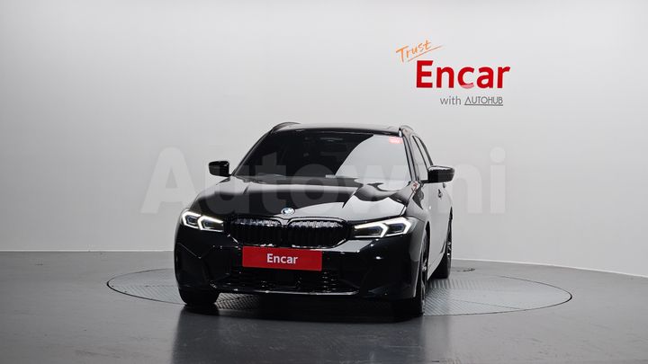 BMW 3 Series 2025 — 3