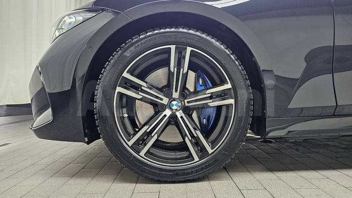 BMW 3 Series 2025 — 5
