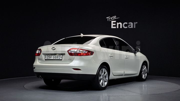 Renault SM3