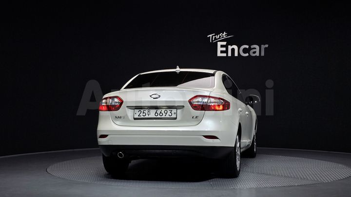 Renault SM3 2011 — 4