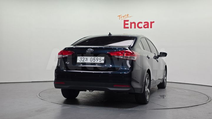 Kia K3 2016 — 4
