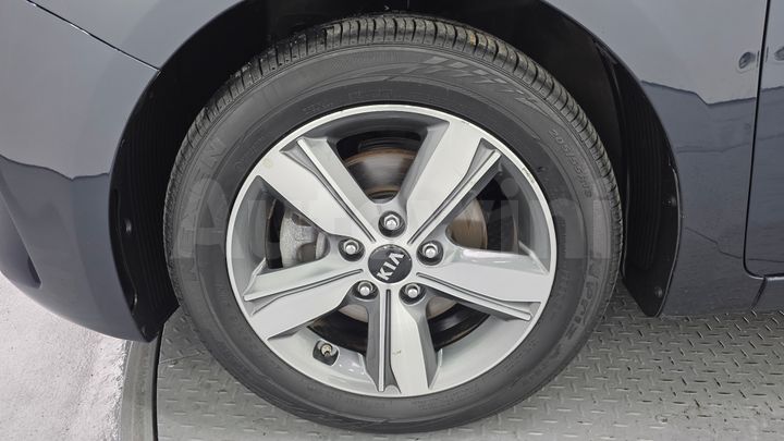 Kia K3 2016 — 5