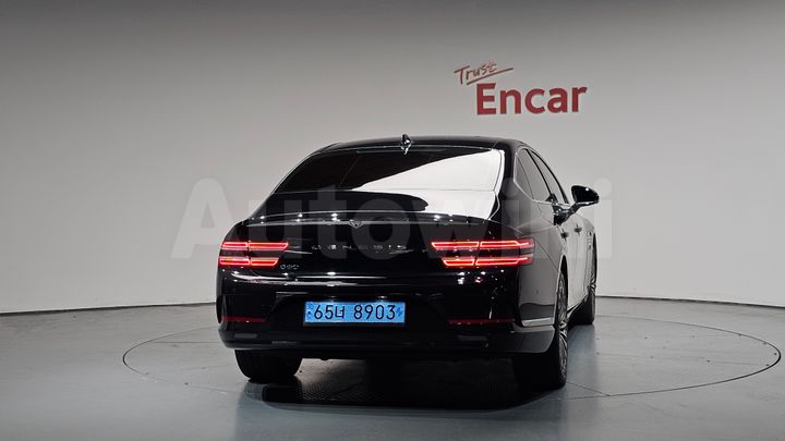 Genesis G80 2022 — 3