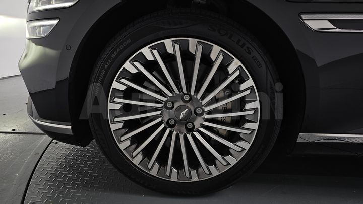 Genesis G80 2022 — 4