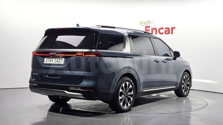 Kia Carnival 2022 — 2