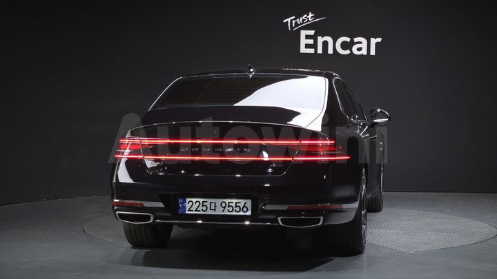 Genesis G90 2023 — 4