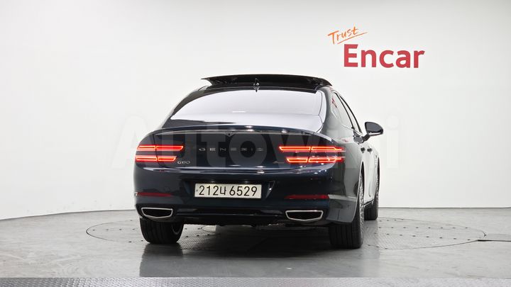 Genesis G80 2023 — 4
