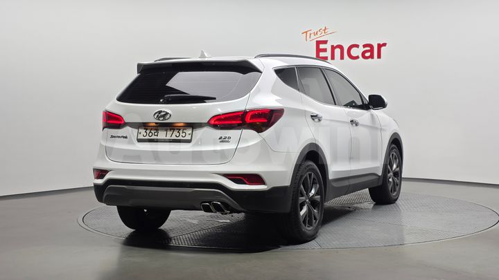 Hyundai SantaFe 2018 — 2