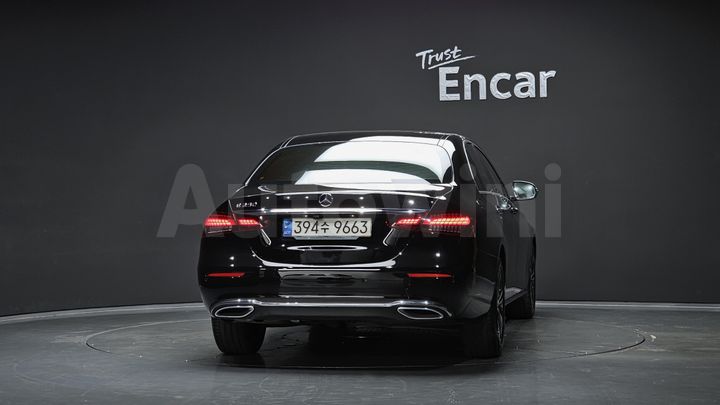 Mercedes-Benz E Class 2021 — 4
