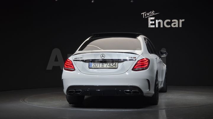 Mercedes-Benz C Class 2016 — 4