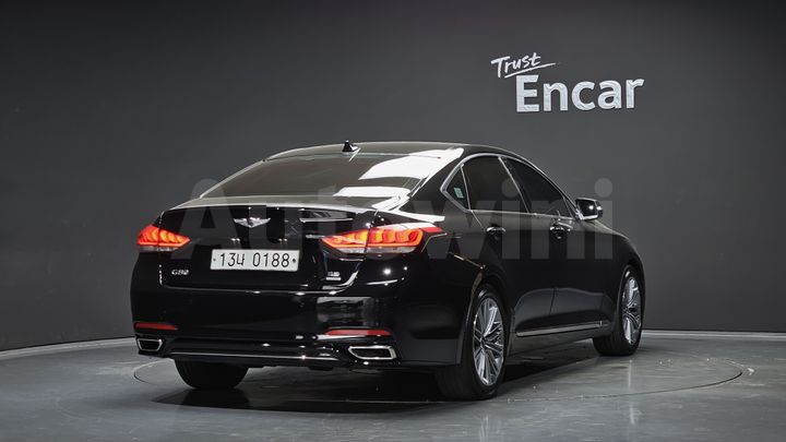 Genesis G80 2017 — 2