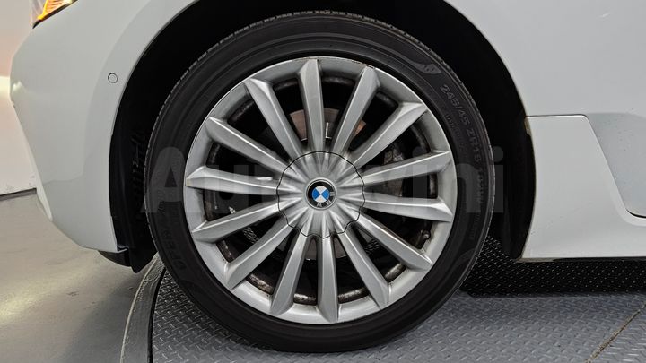BMW 6 Series 2022 — 5