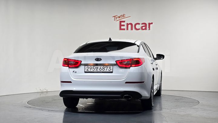 Kia K5 2015 — 4