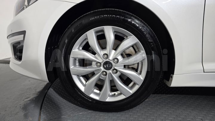Kia K5 2015 — 5