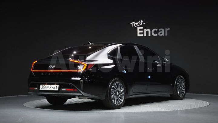 Hyundai Sonata 2023 — 2