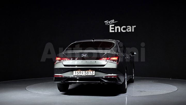 Hyundai Avante 2021 — 3