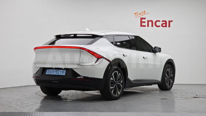 Kia EV6 2022 — 2