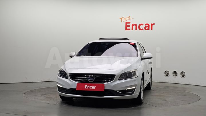 Volvo S60 2017 — 3