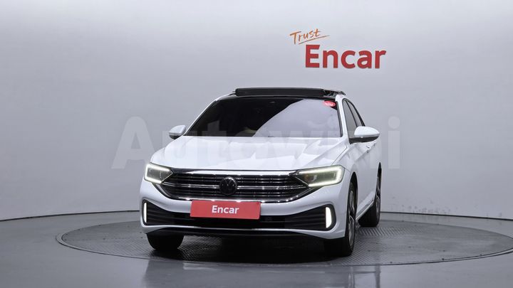 Volkswagen Jetta 2024 — 3