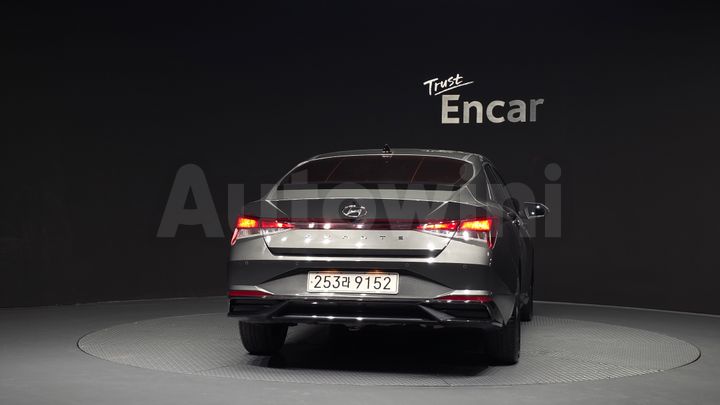 Hyundai Avante 2023 — 4