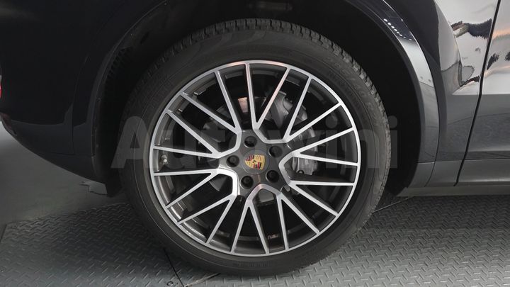 Porsche Cayenne 2019 — 5