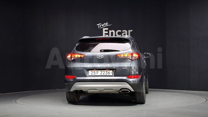 Hyundai Tucson 2017 — 4