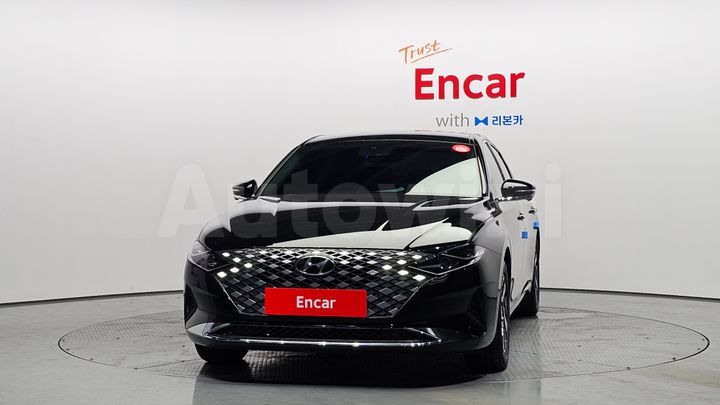 Hyundai Grandeur 2023 — 3