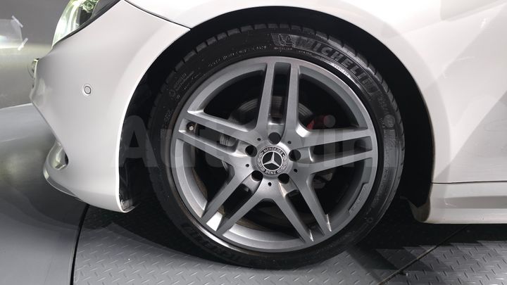 Mercedes-Benz E Class 2016 — 5