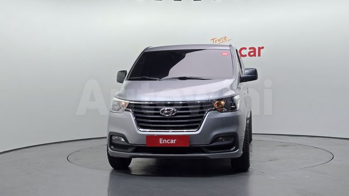 Hyundai Starex 2019 — 3