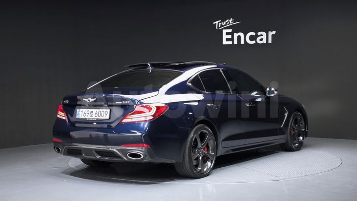 Genesis G70 2019 — 2