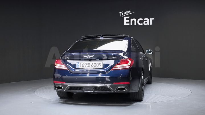 Genesis G70 2019 — 4