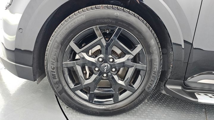 Kia Carnival 2024 — 5