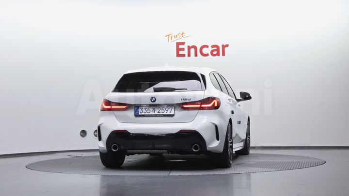 BMW 1 Series 2021 — 4