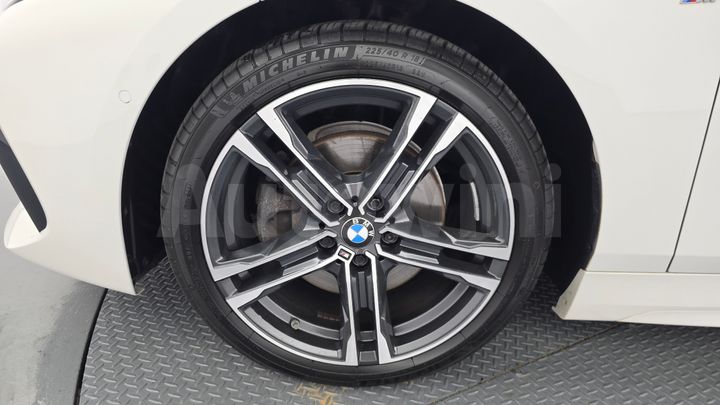 BMW 1 Series 2021 — 5