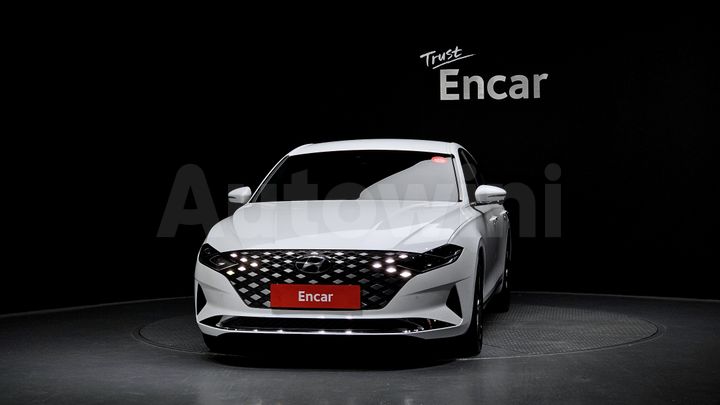 Hyundai Grandeur 2023 — 3