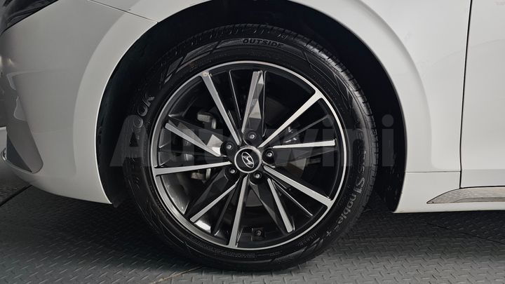 Hyundai Grandeur 2023 — 5