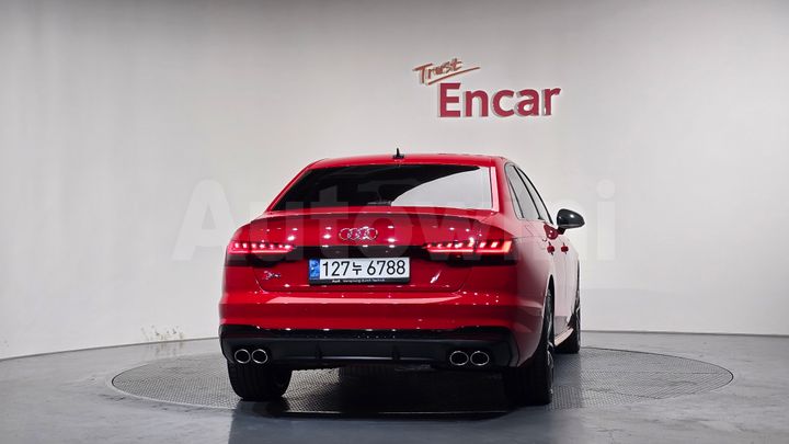 Audi S4 2021 — 4