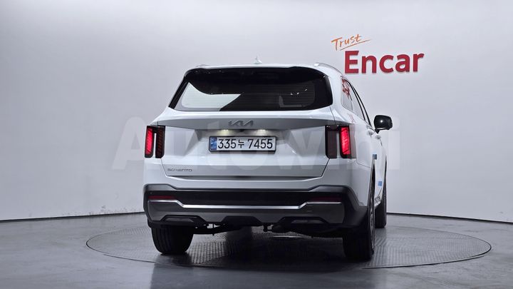 Kia Sorento 2025 — 4